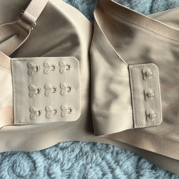 Nude Honeylove Wireless Bra - Picture 5 of 9
